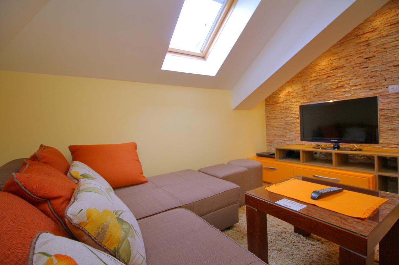 Apartments Radosti Zlatibor Bagian luar foto